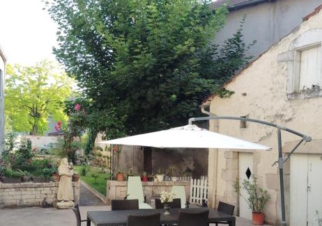 Neufchateau Bed & Breakfast | La Maison d'Adèle