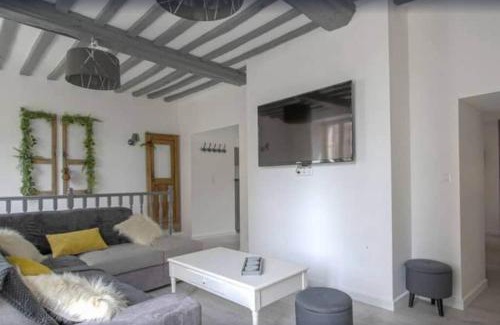 Bayeux House | La maison d'Eden - WEEKEND/HOLIDAY - WIFI/TV