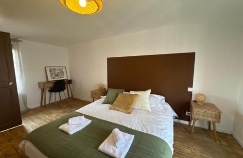 Parthenay House | La Maison D'isaure 6 personnes Parthenay centre