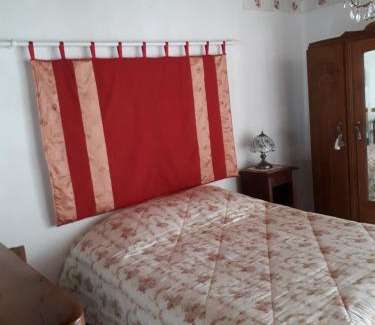 Lascabanes House | La maison de Juliette En haut