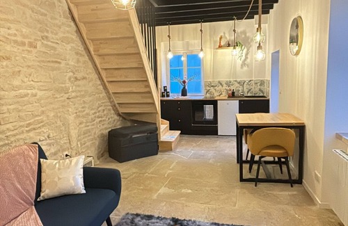 Chablis House | La Maison de Pierre