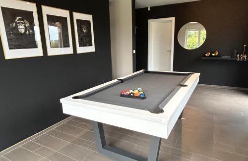 Froidchapelle House | La maison du Gouty