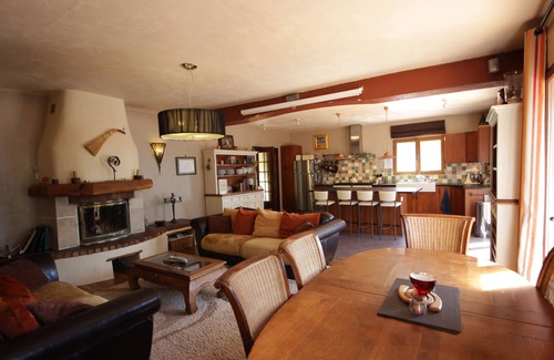 Greolieres House | LA MAISON DU LOUP - secluded in the heart of the Valley of the Wolf