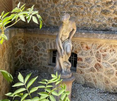 La Ferte-Gaucher House | La maison du Manoir 1900