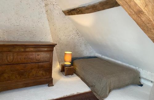 Lurcy-le-Bourg House | La maison du moulin