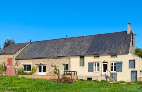 Saint-Martin-de-la-Mer House | La maison du lac