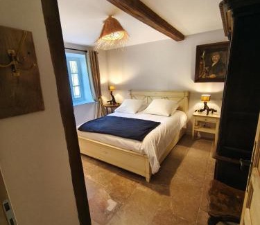 Saint-Martin-de-la-Mer House | La maison du lac