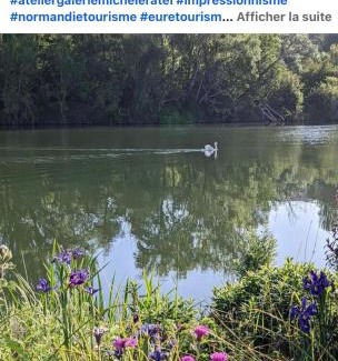 Saint-Pierre-du-Vauvray House | La maison des pêcheurs