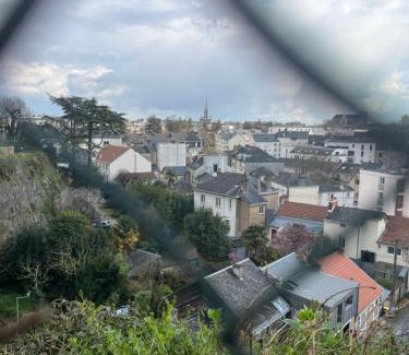 Bellamy-Barbin House | La maison sur la falaise