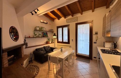 Chioggia Apartment | La Mansardina