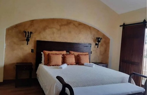 San Isidro House | La mansión