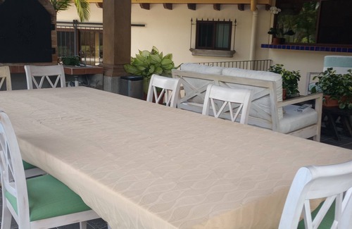 San Isidro House | La mansión