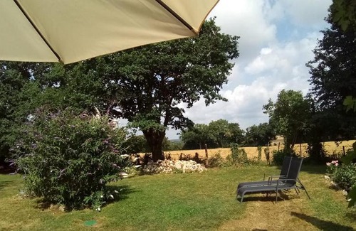 Dampierre-sous-Bouhy House | La Marquise, independent, two bedrooms and WIFI