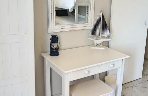 Humewood Bed & Breakfast | La Mer Guesthouse