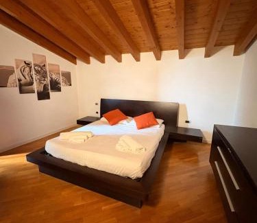 Lonato del Garda Apartment | La Meridiana