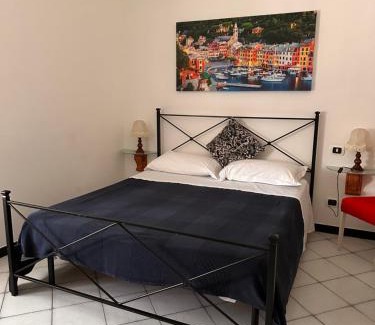 Rezza House | "La Moggia Guest House"