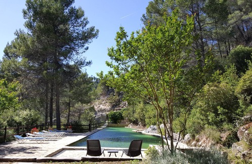 Horta de Sant Joan House | La Molina Soterres - 45-meter swimming pool and a waterfall in your garden!