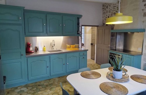 Grignan House | La Montée du Château