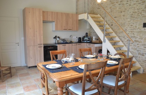 Pleuville House | La Motte, pretty cottage in the countryside and swimming pool for 6 people