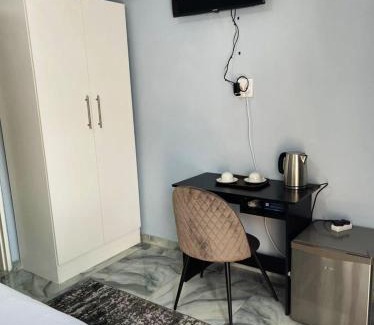 Boksburg House | La-Nuel Guest Lodge