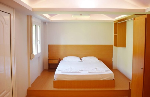 Georgioupolis Apartment | LA PALMA APARTMENTS 4,a beachfront paradise!