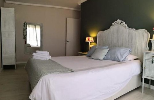 El Gancho Apartment | La Parada de Santo Domingo