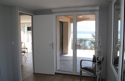 Le Bourget-du-Lac Apartment | "LA PARENTHESE" charming rental lake and mountain view