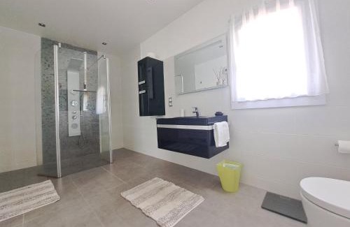 Saint-Pons-de-Mauchiens Bed & Breakfast | la Passerine