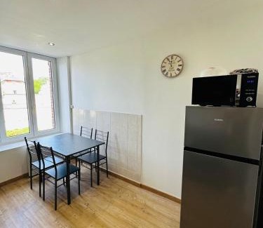 Charleville-Mezieres Apartment | La Pause Ardennaise