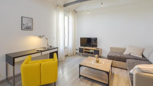 Sainte-Savine Apartment | La Pause Savine - Proche Troyes - 4 pers