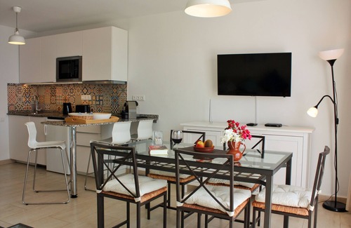 Playa del Aguila House | La Perla - Bungalowanlage DIRECTLY by the sea