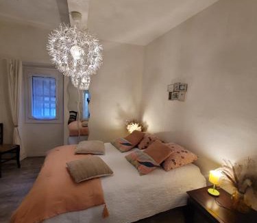 Portel-des-Corbieres House | La petite Maison Rouge