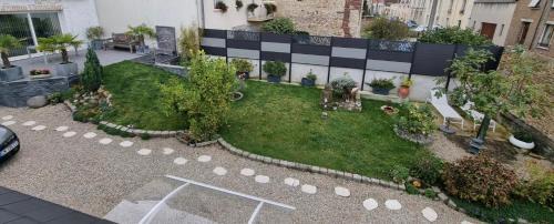 Reims House | La Petite Maison de Jane