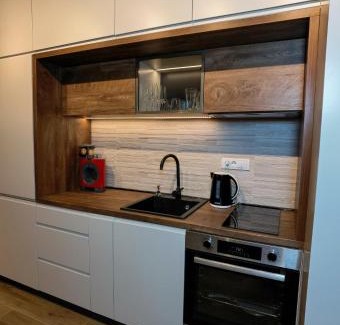 Divcibare Apartment | La Pista