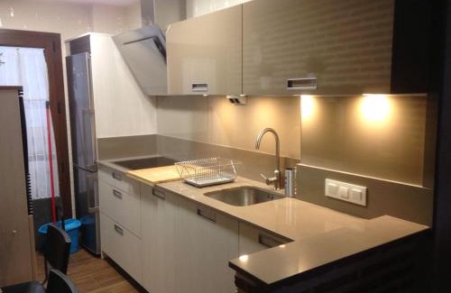 Navaluenga House | La plazuela Navaluenga