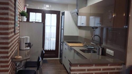 Navaluenga House | La plazuela Navaluenga