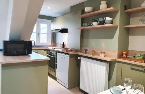 Centre Ancien Apartment | La Plume de Malherbe - Parking - Coup de Cœur