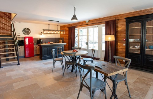 Fere-en-Tardenois House | La Porte d'Arcy - grand jardin et piscine privée