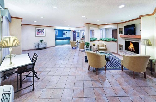 Las Cruces Hotel | La Quinta by Wyndham Las Cruces Organ Mountain