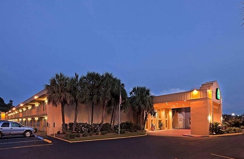 Slidell Hotel | La Quinta Inn by Wyndham New Orleans Slidell