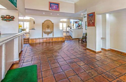 Las Cruces Hotel | La Quinta Inn by Wyndham Las Cruces Mesilla Valley