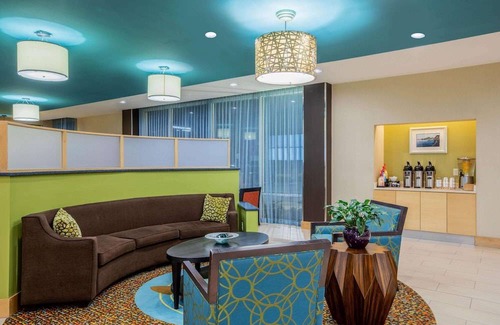 Little Rock Hotel | La Quinta Inn & Suites by Wyndham Little Rock - West