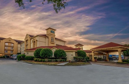 Myrtle Beach Hotel | La Quinta Inn & Suites Myrtle Beach Broadway Area