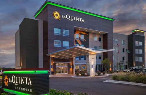 West Memphis Hotel | La Quinta Inn & Suites West Memphis