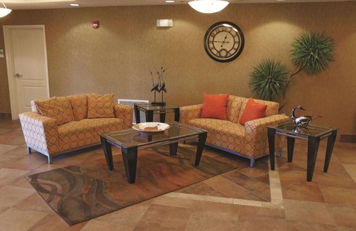 Bismarck Hotel | La Quinta Inn & Suites by Wyndham Bismarck