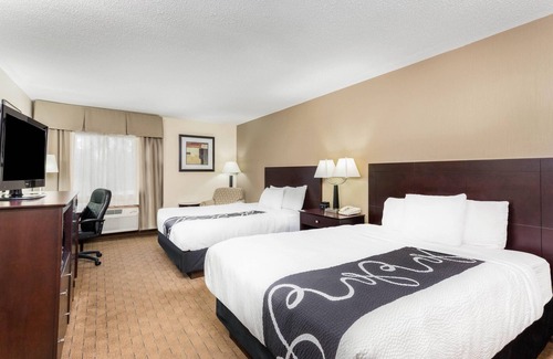 Frankfort Hotel | La Quinta Inn & Suites by Wyndham Frankfort