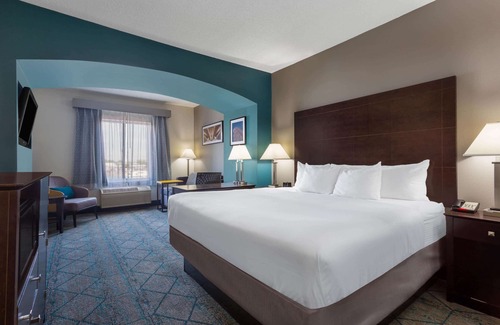 Columbus Hotel | La Quinta Inn & Suites by Wyndham Columbus West - Hilliard