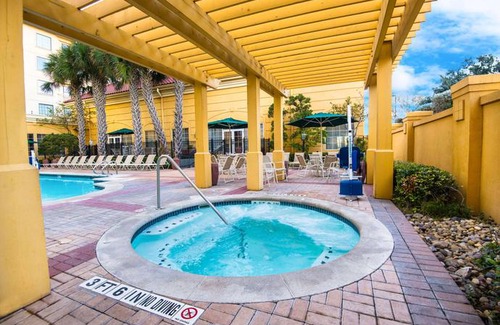 Downtown San Antonio Hotel | La Quinta Inn & Suites San Antonio Riverwalk