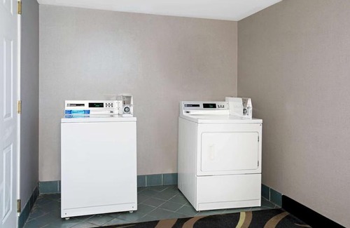 Tucson Hotel | La Quinta Inn & Suites Tucson Airport