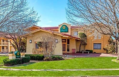 Wichita Falls Hotel | La Quinta Inn by Wyndham Wichita Falls Event Center North